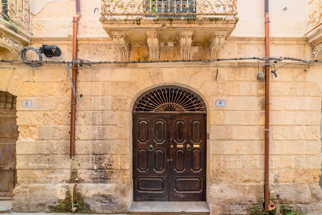 Ortigia And Temple Of Apollo Apartments Syracuse Buitenkant foto